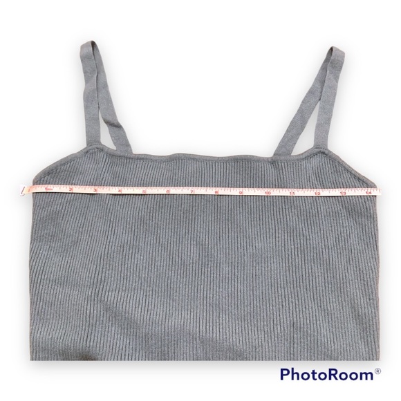 ✨Kendall & Kylie Powder Blue Crop Knit Tank - Picture 4 of 5